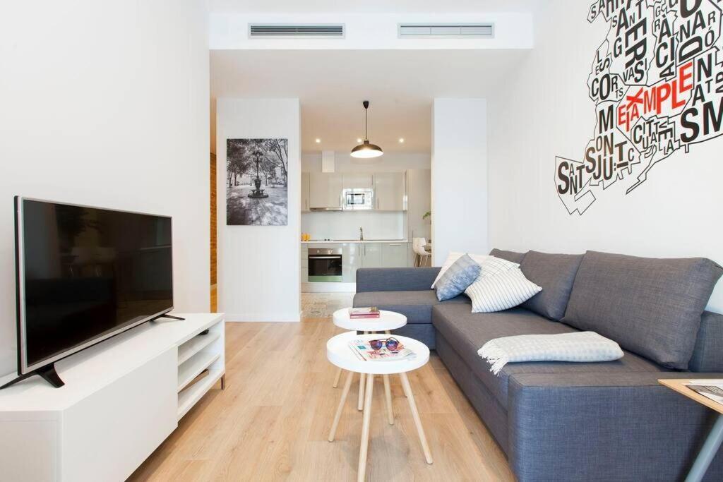 Perfectly Located 4Bed 4Bath Apartment In Barcelona 3 1 Екстер'єр фото