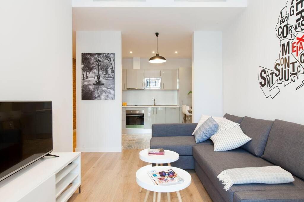 Perfectly Located 4Bed 4Bath Apartment In Barcelona 3 1 Екстер'єр фото